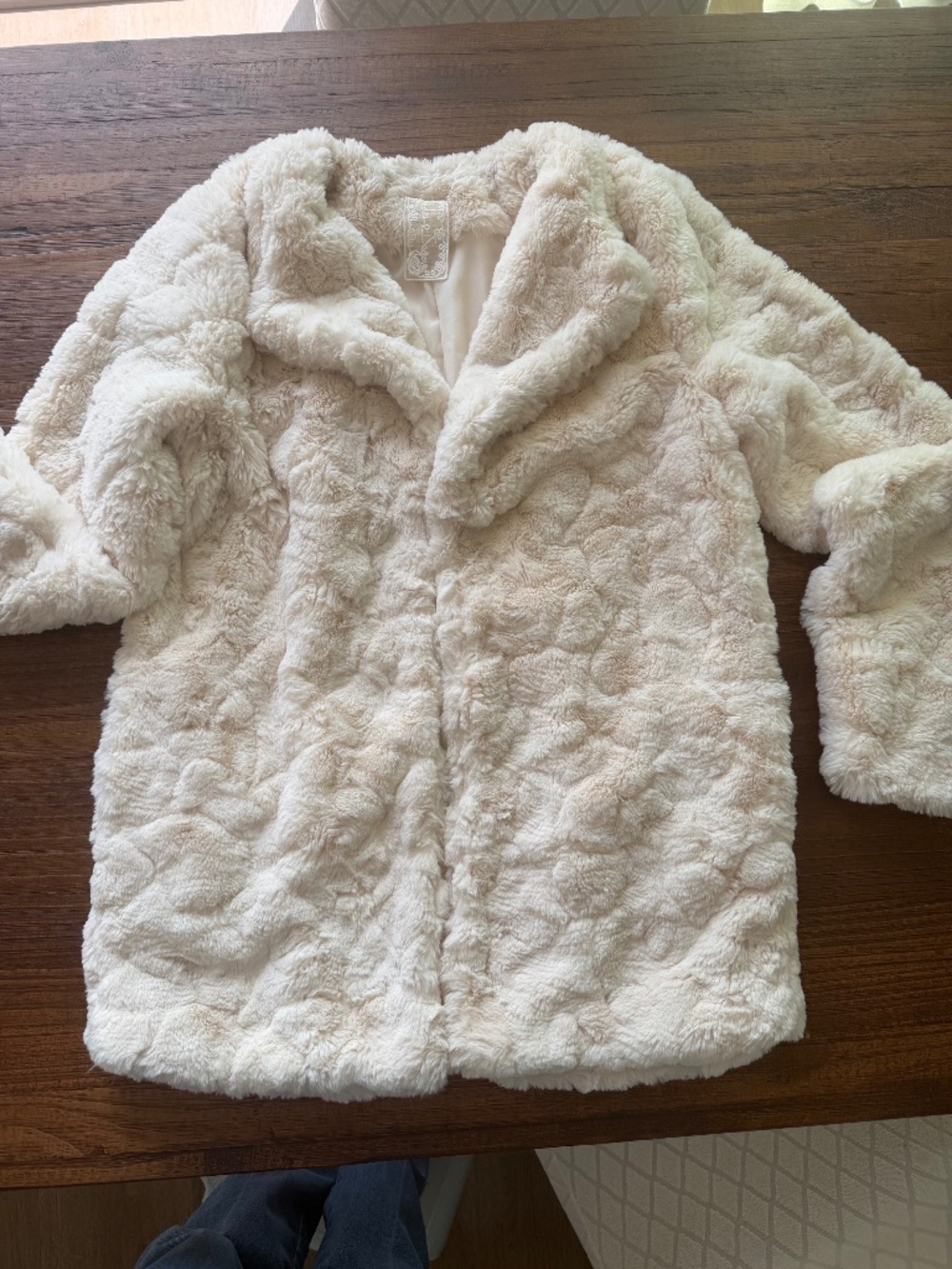 Sadie and Sage Faux Fur Soft Jacket Size Small